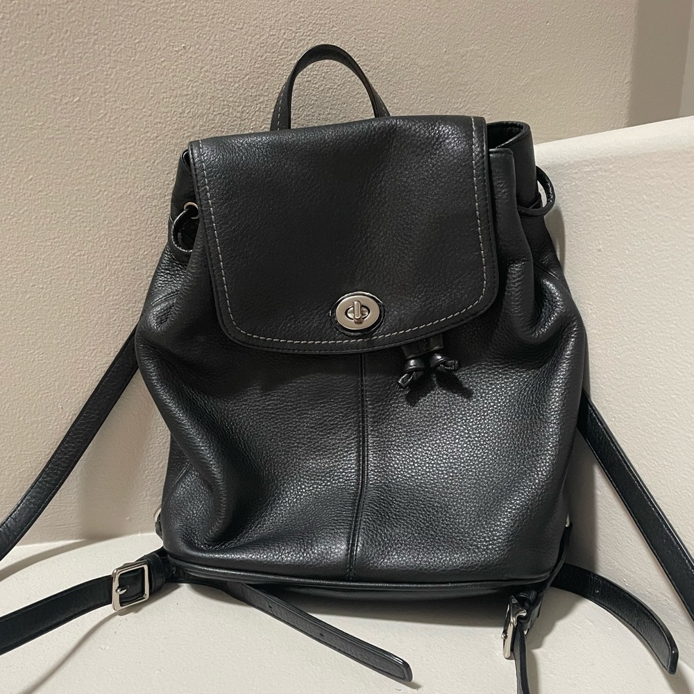 Coach turnlock backpack vintage